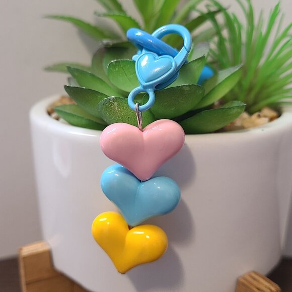 Mezzo Piano Heart Charm Keychain Bag Accessory Pink Blue‎ Yellow Cute Kawaii - Picture 1 of 4
